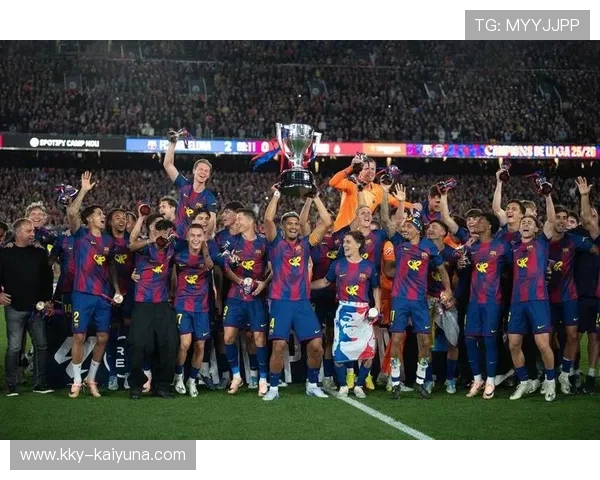 巴塞罗那举行西甲冠军巡游